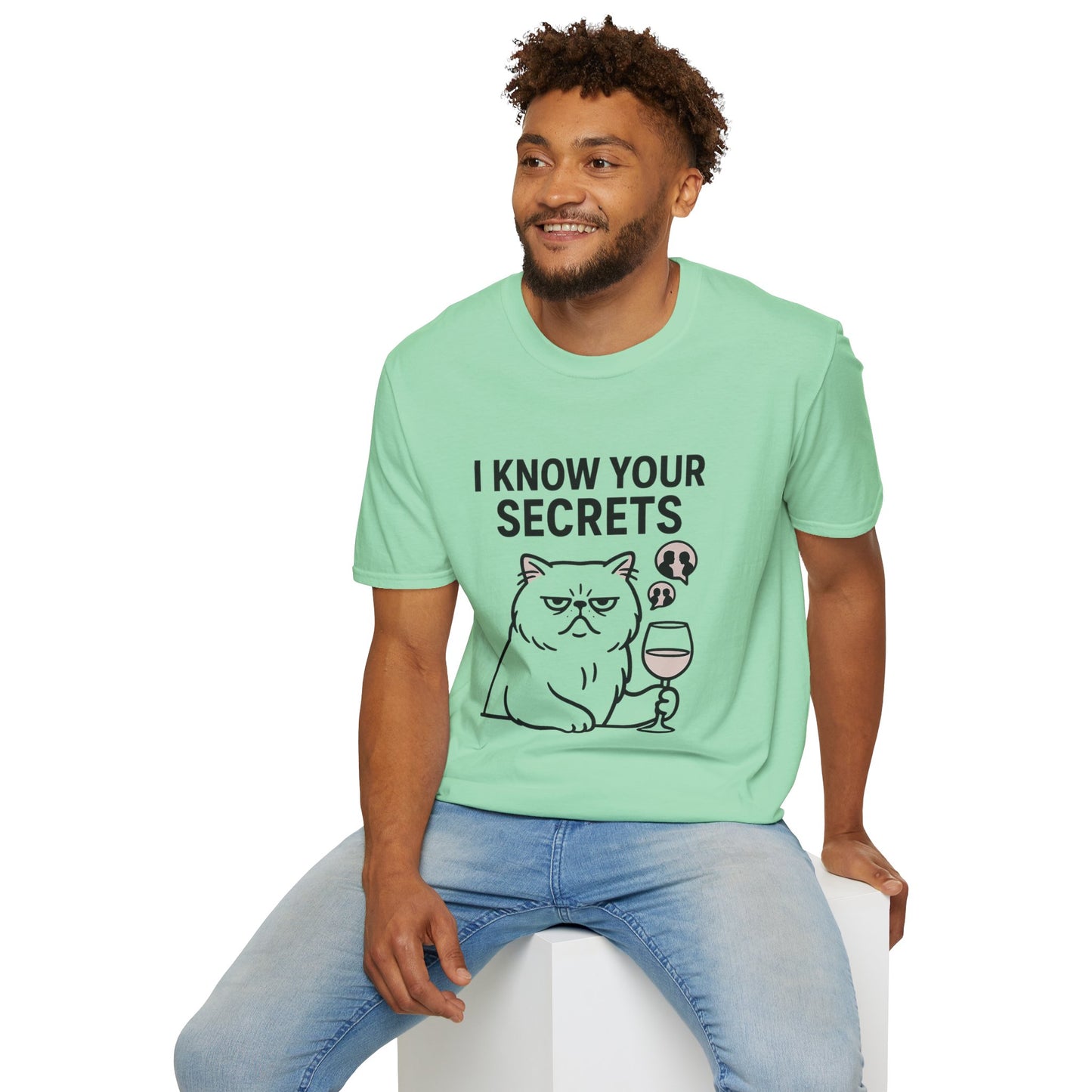 "I Know Your Secrets" Wine Cat T-Shirt, Humor Shirt, Gift for Cat Lovers, Cute Animal Tee, Unique Graphic T-Shirt