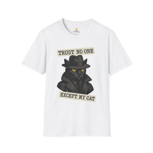 Trust No One Except My Cat – Noir Detective Cat T-Shirt