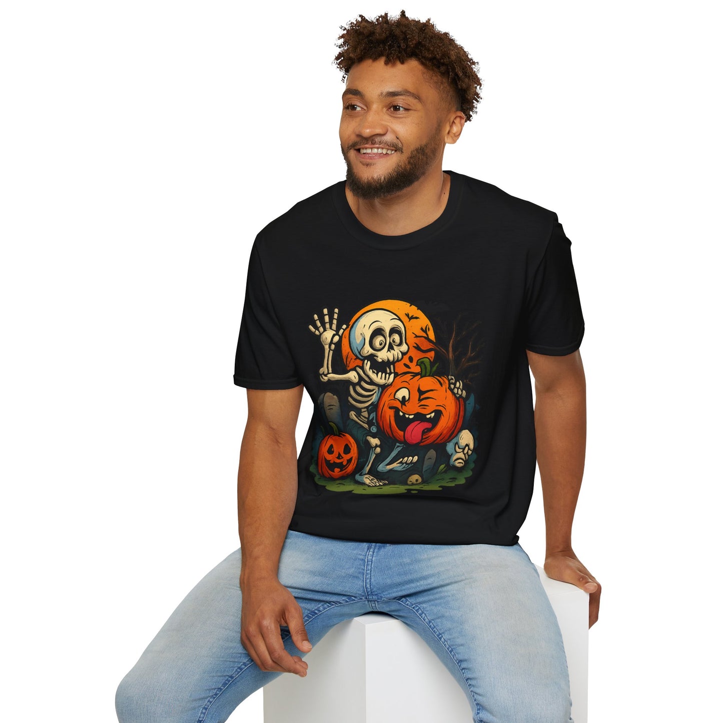 Funny Halloween Skeleton & Pumpkin T-Shirt – Cute Spooky Comic Design