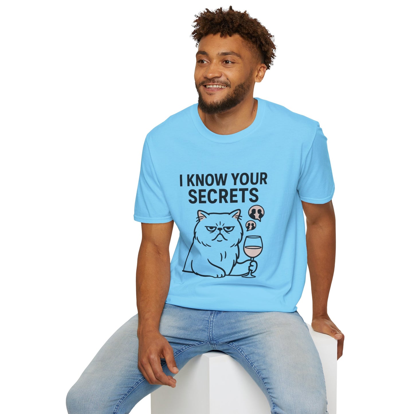 "I Know Your Secrets" Wine Cat T-Shirt, Humor Shirt, Gift for Cat Lovers, Cute Animal Tee, Unique Graphic T-Shirt