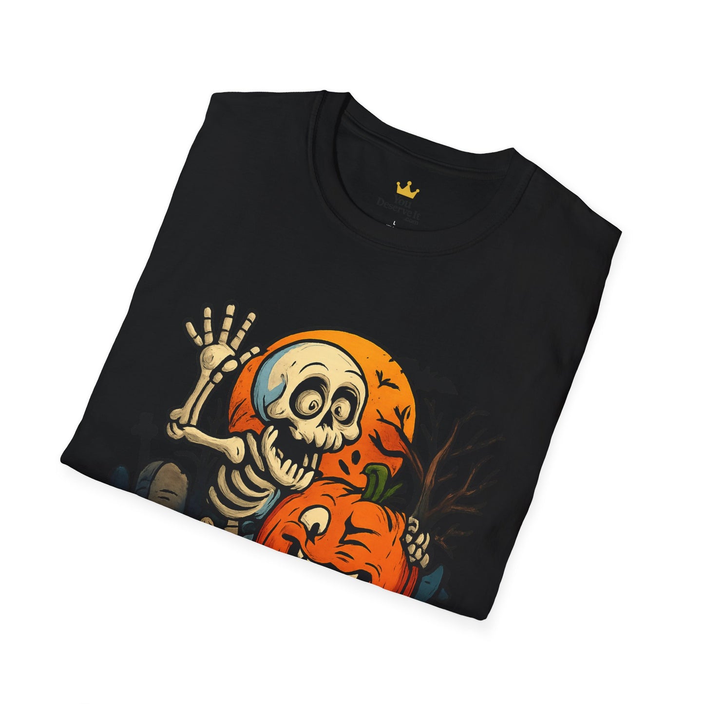 Funny Halloween Skeleton & Pumpkin T-Shirt – Cute Spooky Comic Design